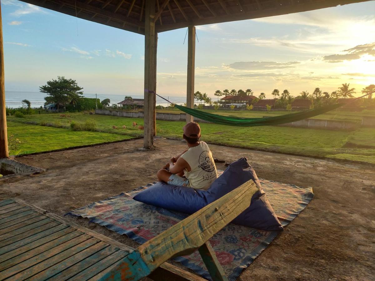 The Nyamo Surf & Stay Pulukan Bagian luar foto