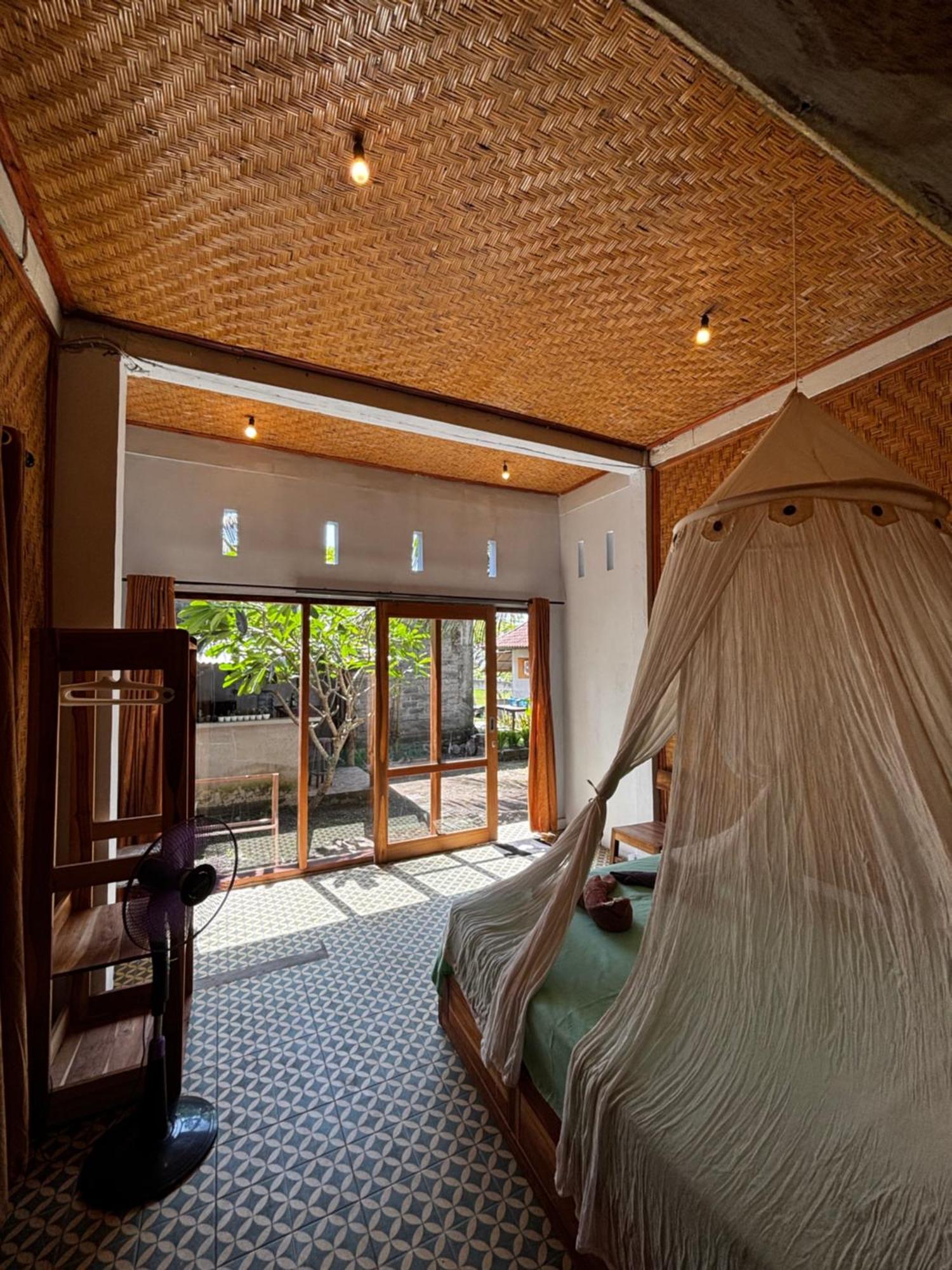 The Nyamo Surf & Stay Pulukan Bagian luar foto