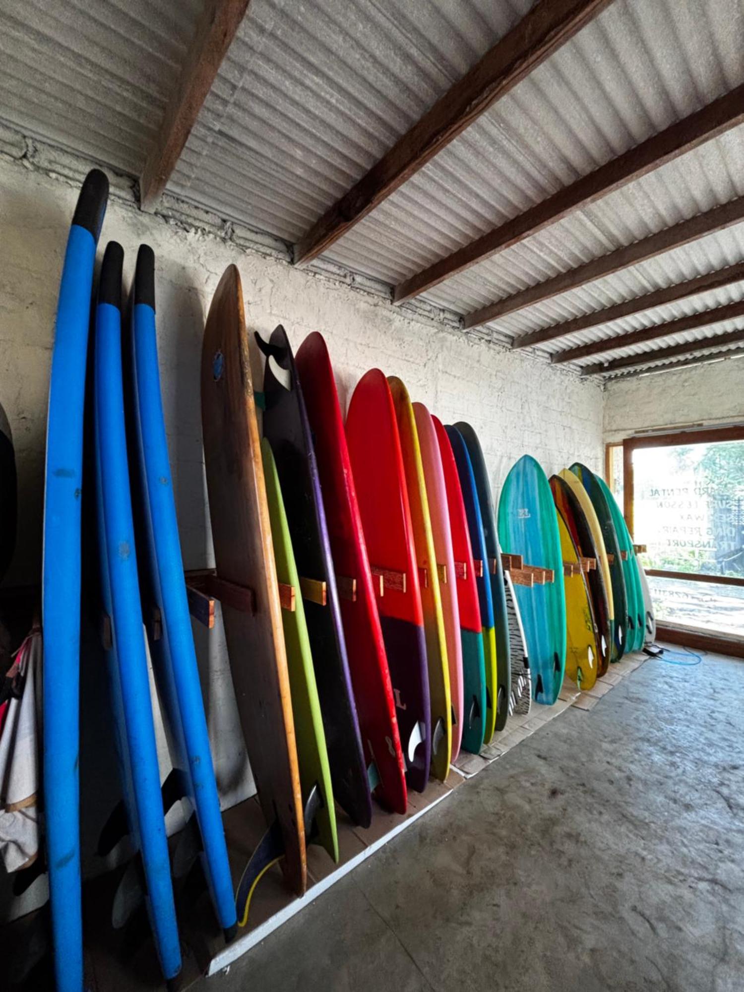 The Nyamo Surf & Stay Pulukan Bagian luar foto
