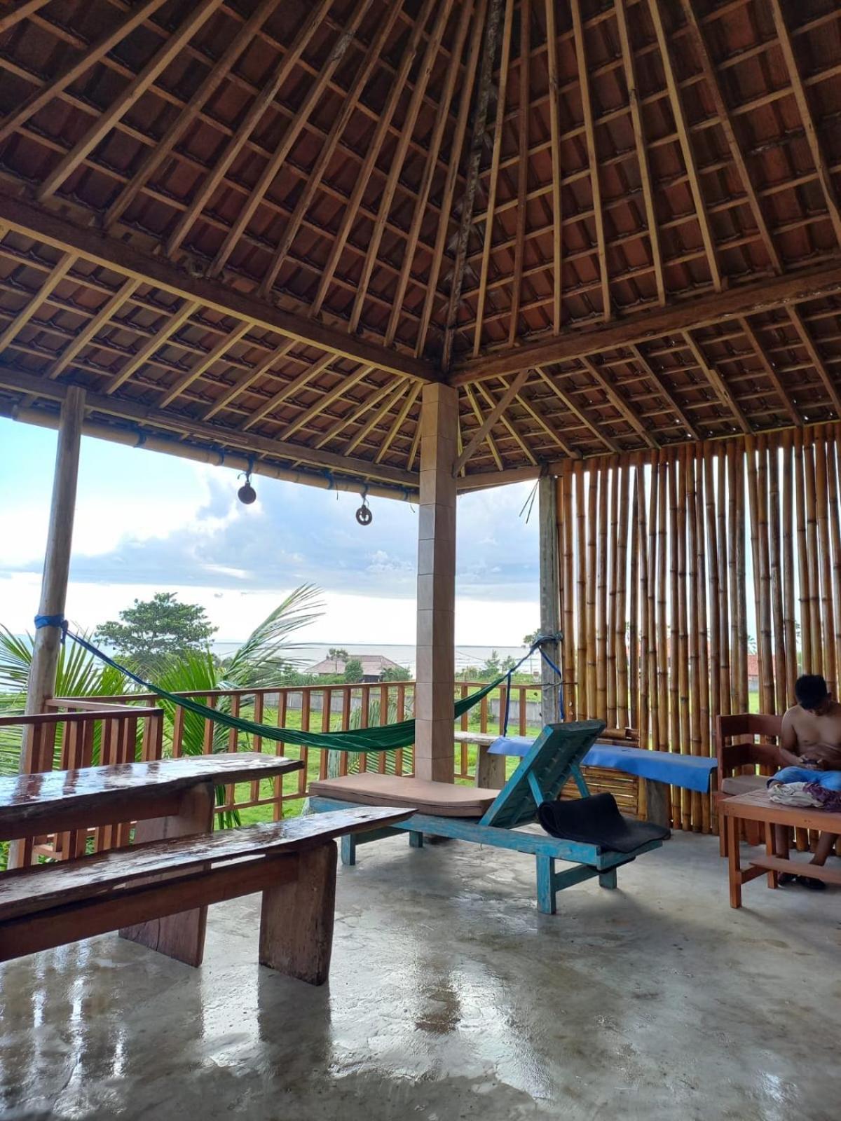 The Nyamo Surf & Stay Pulukan Bagian luar foto