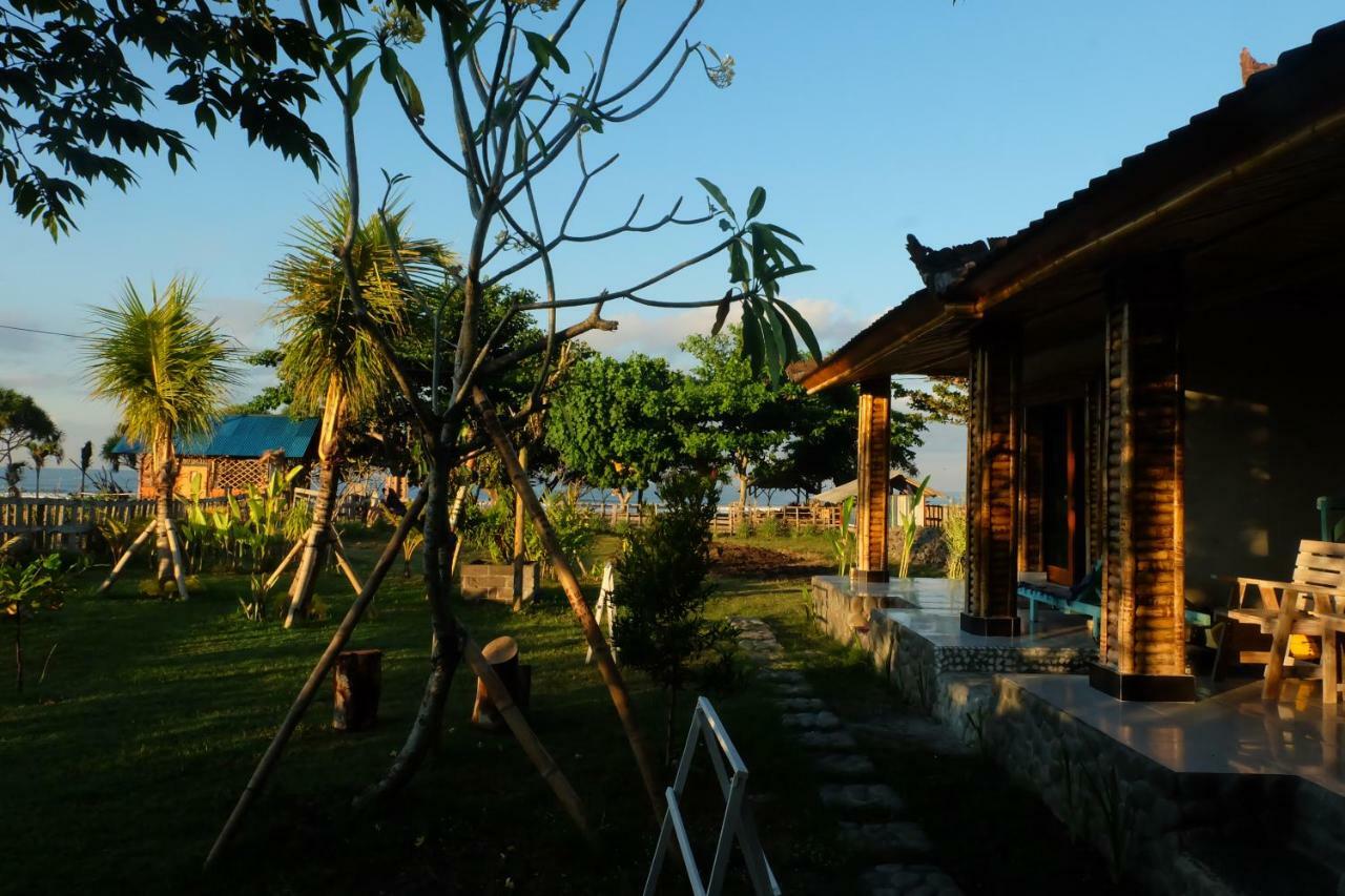 The Nyamo Surf & Stay Pulukan Bagian luar foto