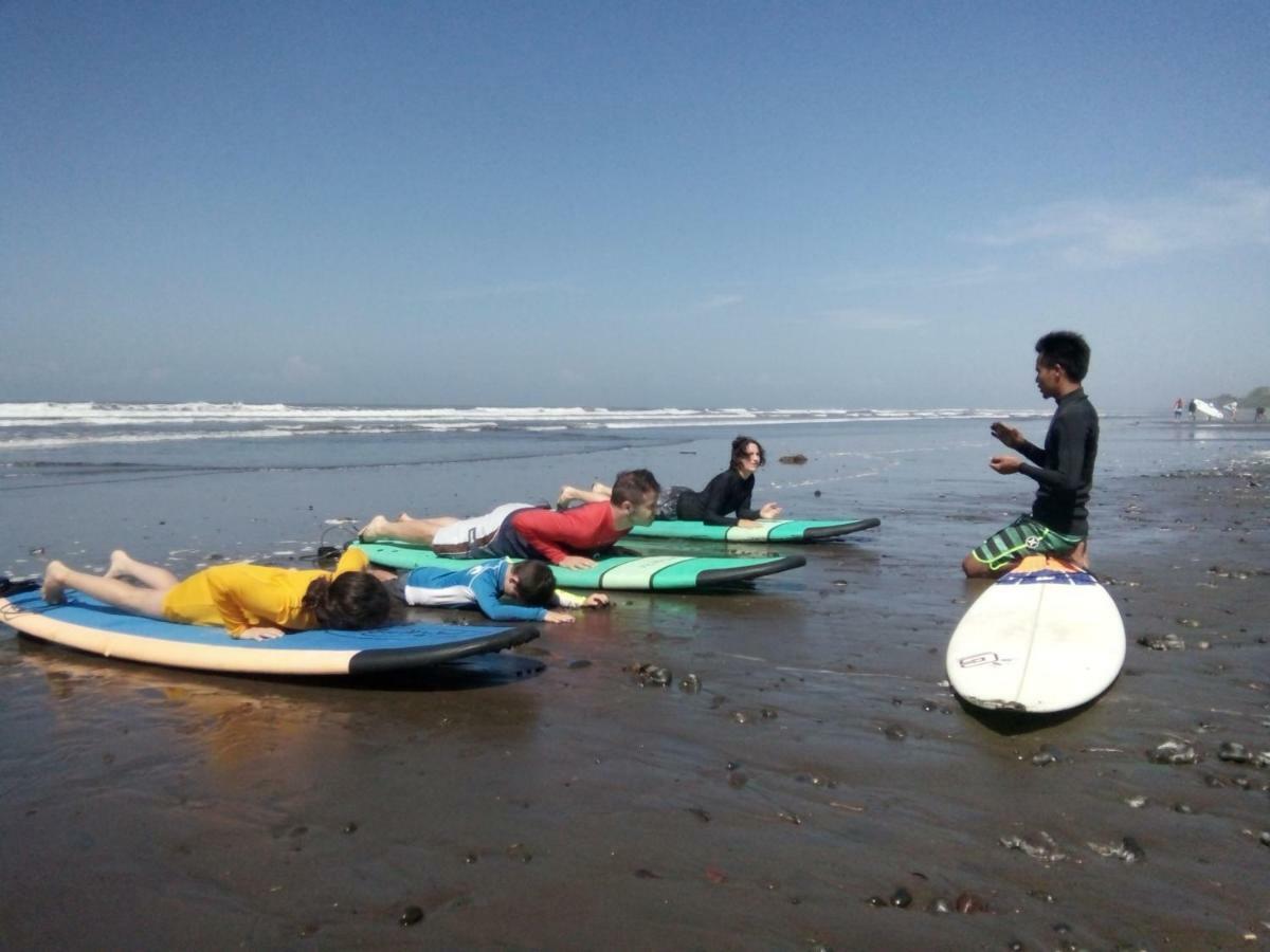 The Nyamo Surf & Stay Pulukan Bagian luar foto