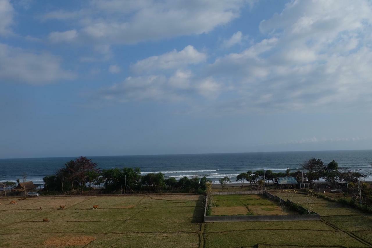The Nyamo Surf & Stay Pulukan Bagian luar foto